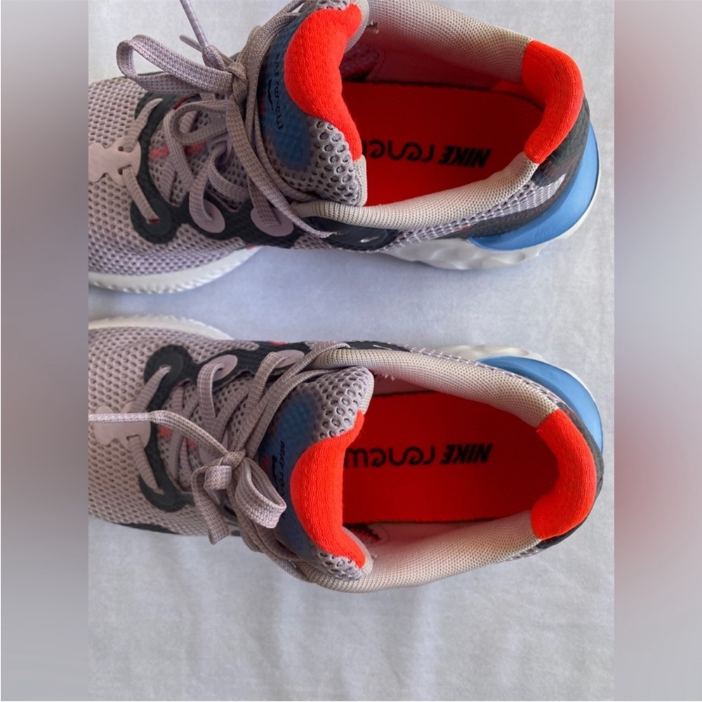 Nike Renew Run Violet Frost Crimson Women’s Size 9.5 Running Shoes CK6360-500 - Picture 11 of 12